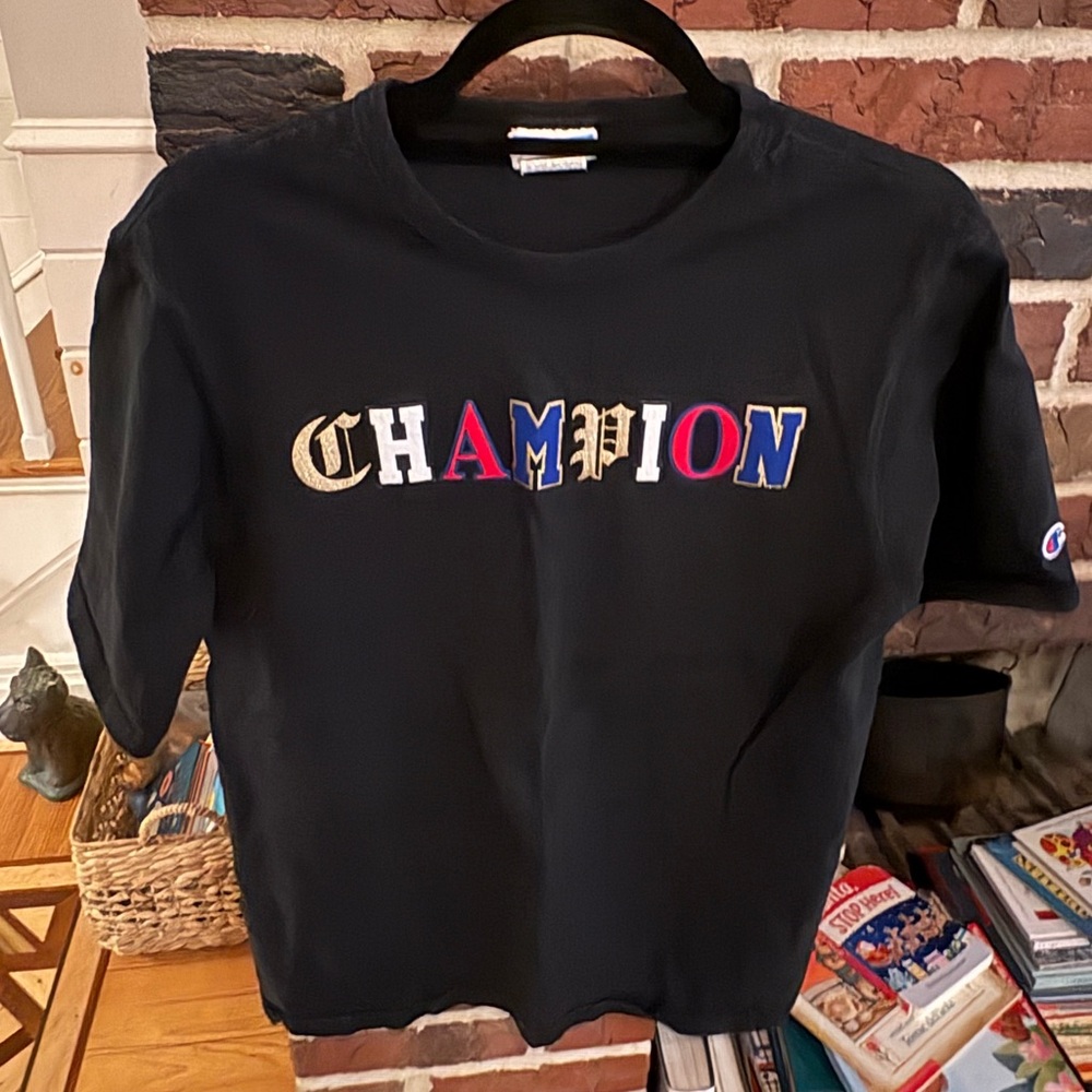 Champion Men's Black Graphic Logo Cotton T-Shirt Medium vintage